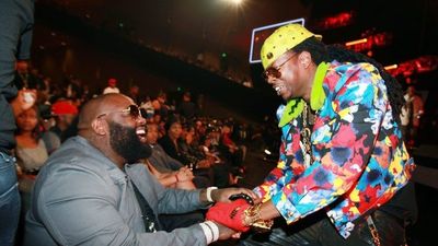 2 Chainz and Rick Ross shake hands at the 2012 BET Hip-Hop Awards