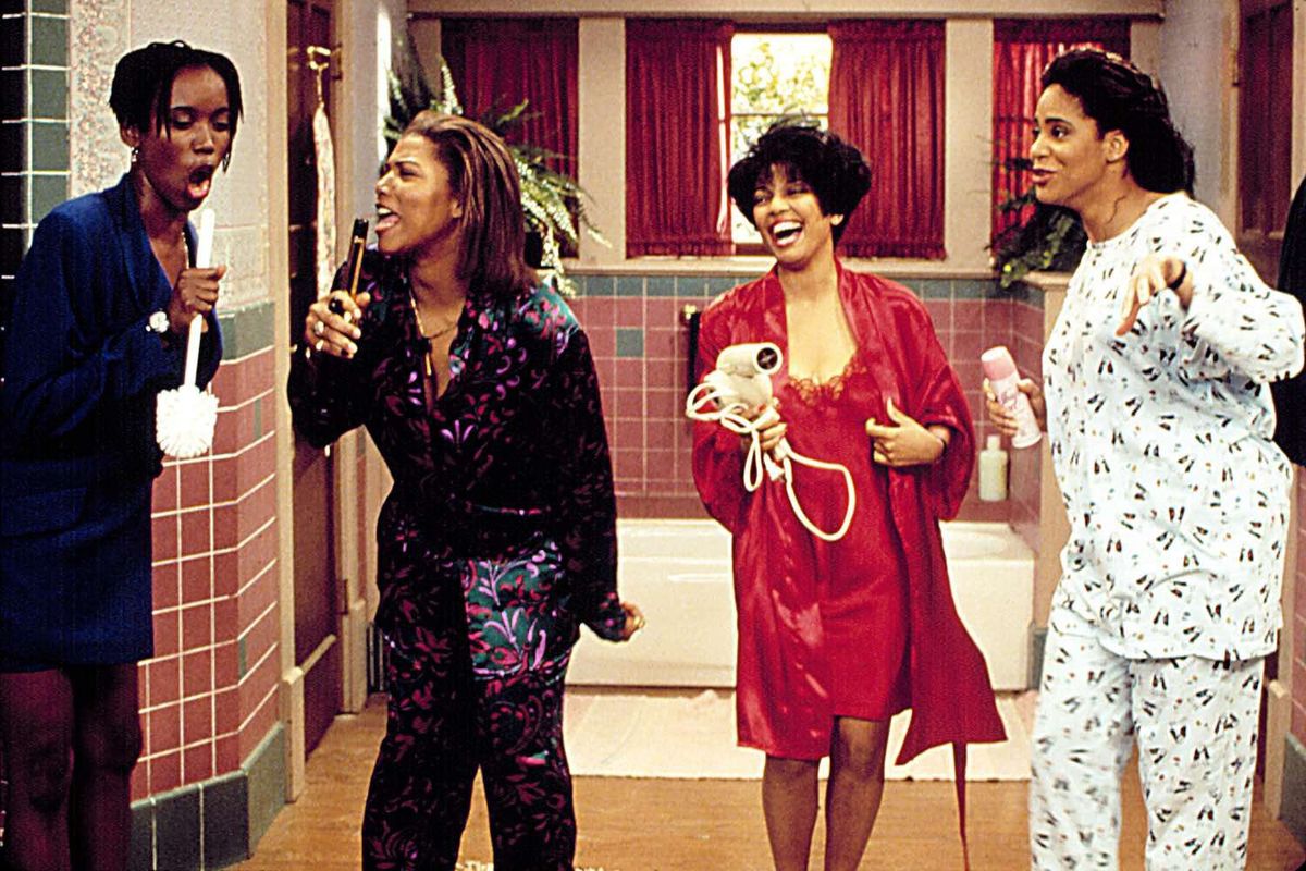 A scene from 'Living Single' (photo credit: Image courtesy of the Everett Collection).