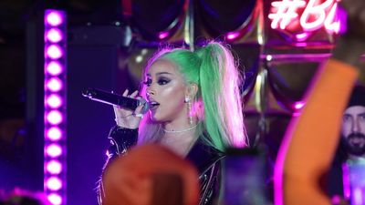 Doja Cat Tests Positive for COVID-19 After Mocking People Who Were Afraid of The Virus