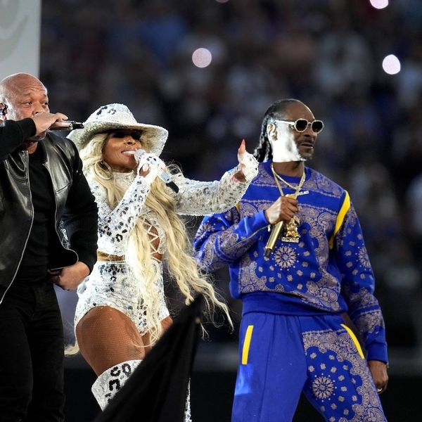 Hip-Hop's First-Ever Super Bowl Halftime Performance Protested Where It  Could - Okayplayer