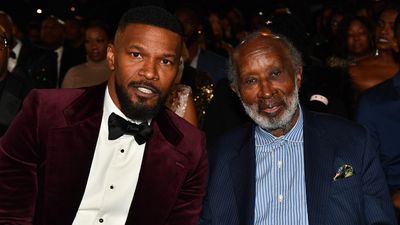 Jamie Foxx and Clarence Avant sitting down