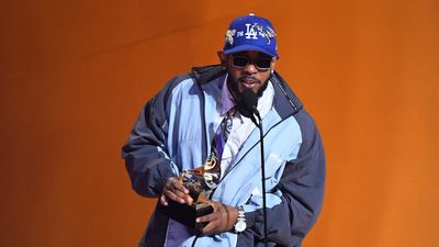 Kendrick Lamar blue hat