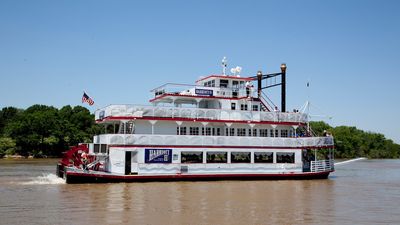 Docked beside the uniquely built Riverwalk Amphitheater, this elegant 19th century riverboat is center stage of Montgomery entertainment district.