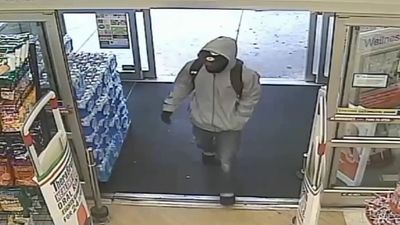 Man Robs Pharmacy, Leaves Note Telling Clerk "I'm Sorry, I Have A Sick Child"