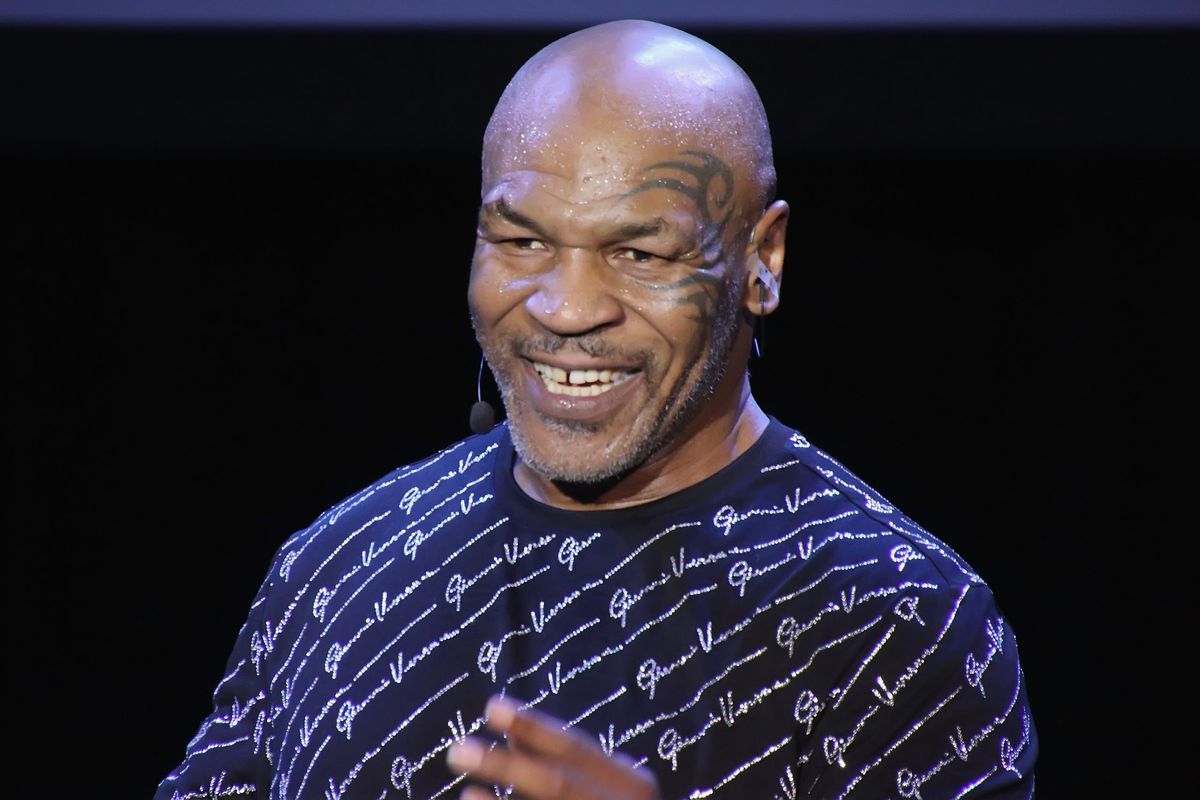 Mike tyson performs his one man show undisputed truth 2