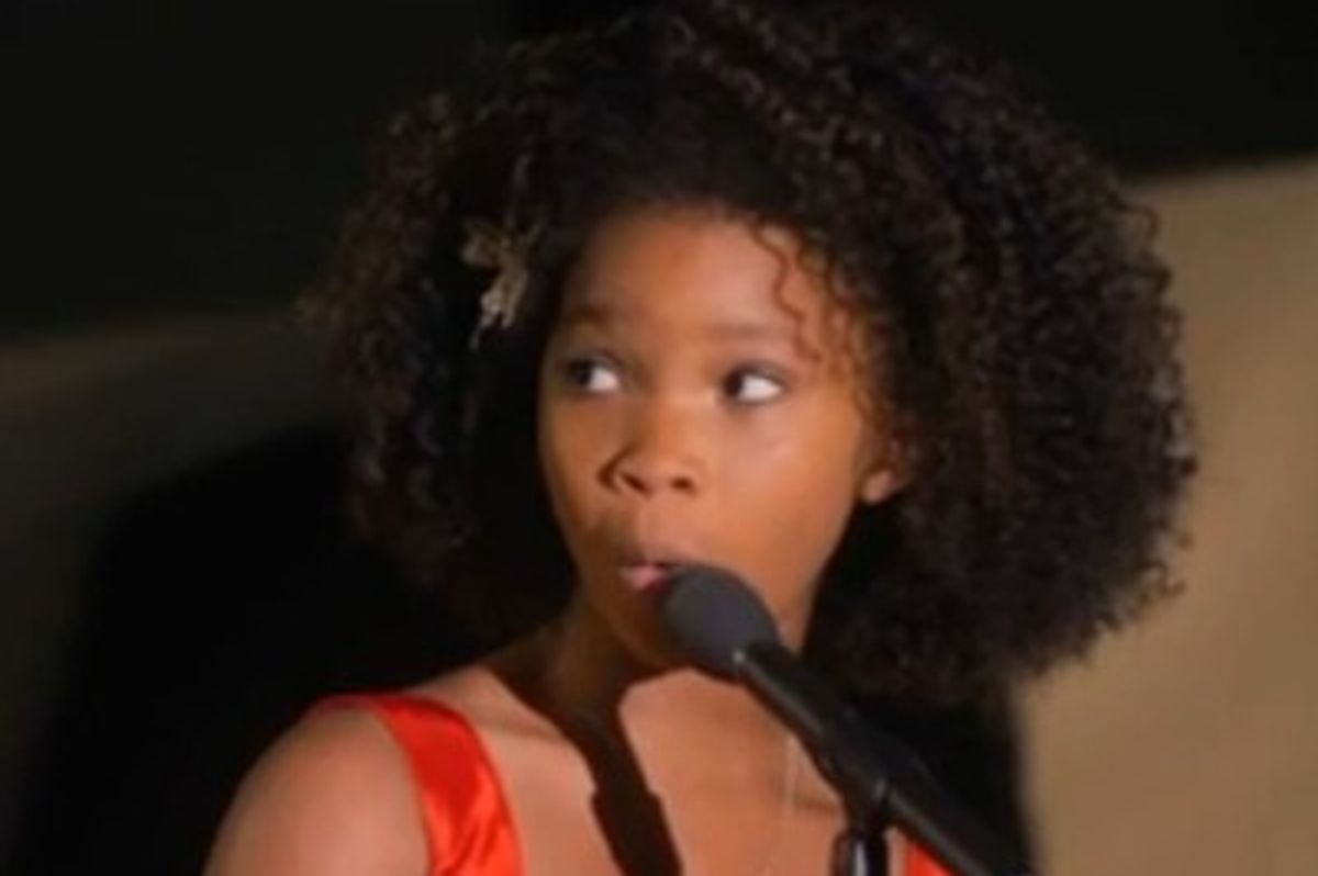 Pass The Popcorn : Quvenzhané Wallis Belts Out Sia's "Opportunity" To Jamie Foxx In A New Clip From 'Annie'