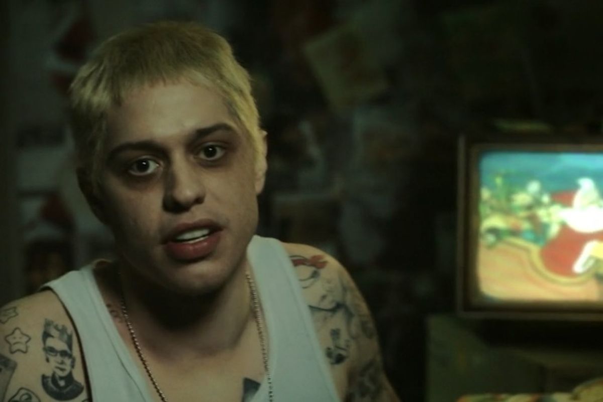 Pete Davidson is Playstation-Obsessed in SNL's Spoof of Eminem's "Stan"