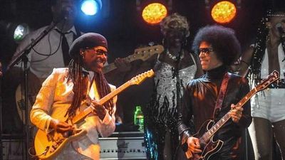 Prince & Nile Rodgers Cover David Bowie's "Let's Dance" Live At Essence Festival 2014.