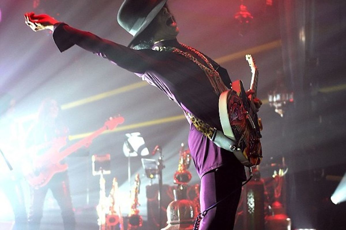 Prince Performed A Surprise 4-Hour Show In LA Saturday [Setlist]