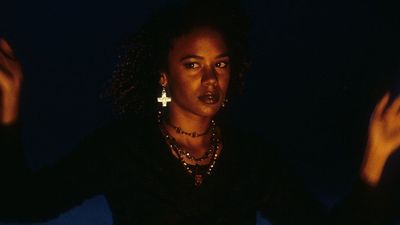 Rachel True Reflects On 25 Years Of 'The Craft' And Being A Tarot Practitioner And Advocate
