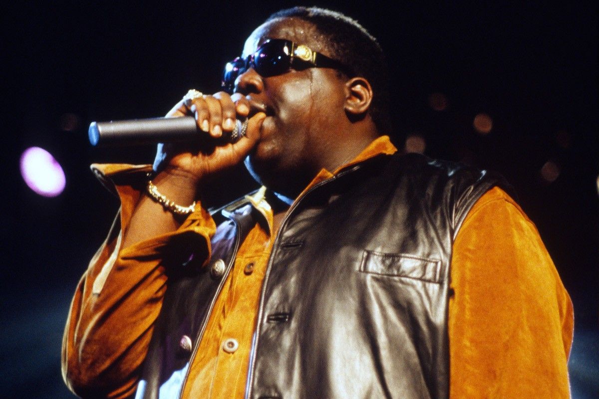 Rapper Notorious B.I.G. AKA Biggie Smalls (Christopher Wallace) performs on October 5, 1995 during the UrbanAid Lifebeat concert at Madison Square Garden in New York City, New York.