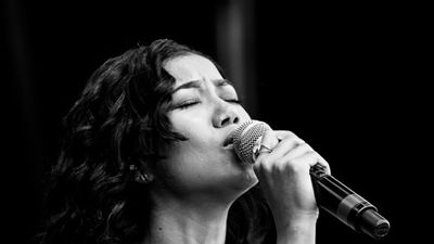 Roots Picnic 2014: Jhené Aiko (photographed by Seher Sikandar)