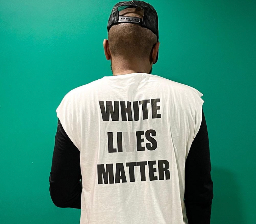 Yasiin Bey Rocks White Lies Matter Shirt, Seemingly in Response