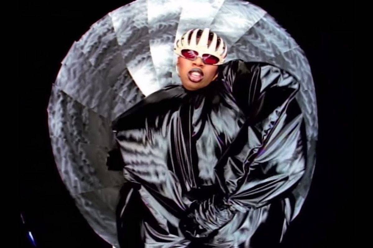 ​Screenshot from "The Rain (Supa Dupa Fly)" by Missy Elliott.