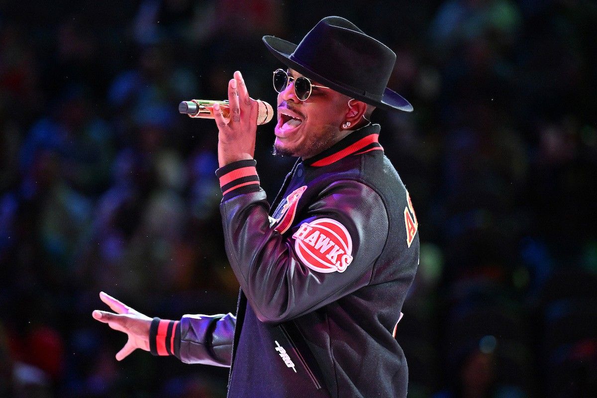 Singer Ne-Yo performs onstage during halftime at the game between Brooklyn Nets and the Atlanta Hawks at State Farm Arena on February 26, 2023 in Atlanta, Georgia.