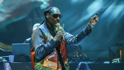 Snoop Dogg Performs at 2020 Bud Light Super Bowl Music Fest
