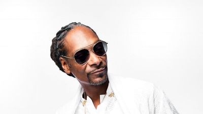 Snoop headshot