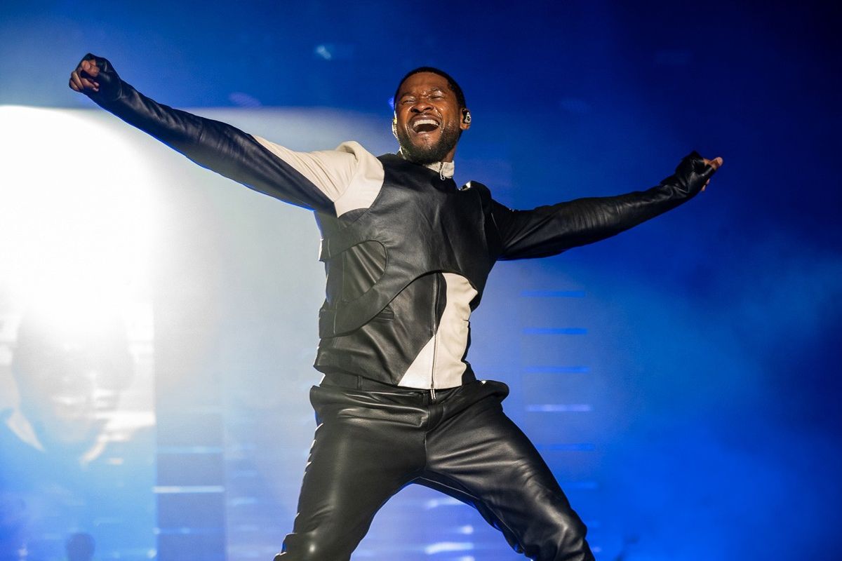 ​Usher, on stage at the Roots Picnic 2023. 