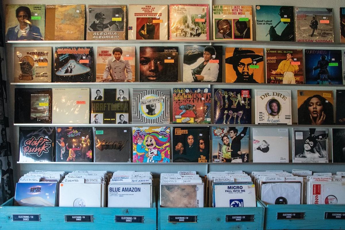 Vinyl Outsells CDs for The First Time in 34 Years