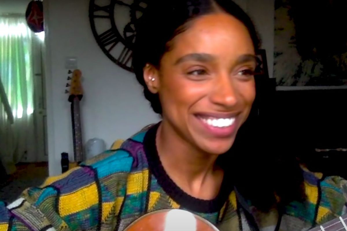 Watch Lianne La Havas' Tender and Soulful At-Home 'Tiny Desk' Performance
