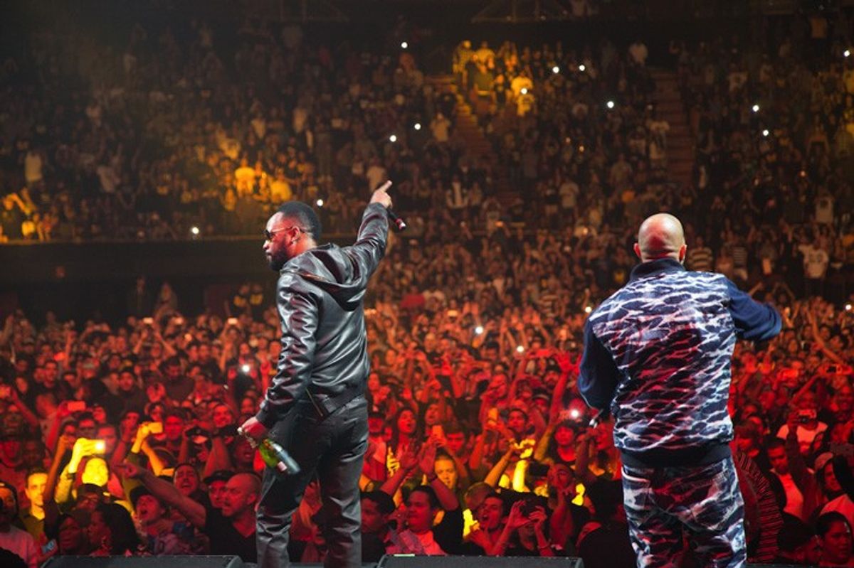 Wu-Tang Clan swarm the L.A. forum - photos by Maxwell Benson