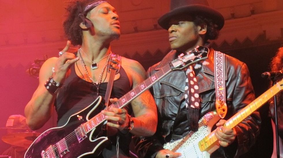 D'Angelo Finally Speaks On The Inspiration For 'Black Messiah' w/ Chairman Mao